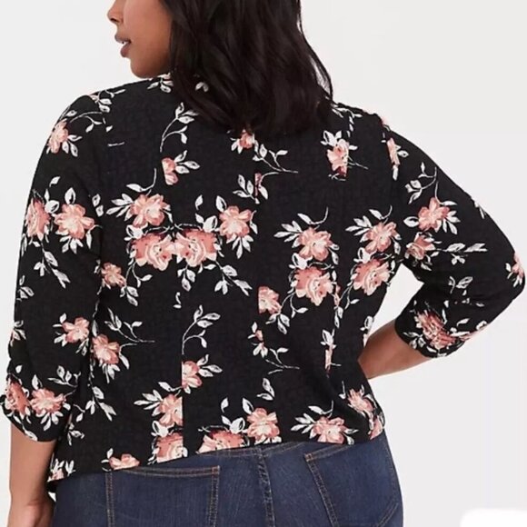 Torrid Womens Plus 3X Black Floral Knit Crepe Drape Blazer Open Jacket - Picture 3 of 12